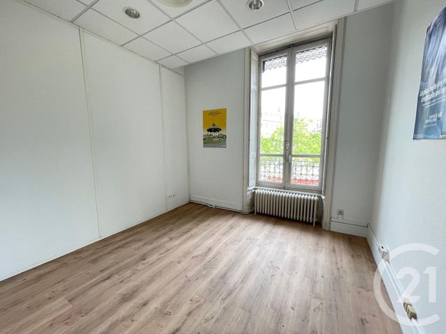 Appartement Local &agrave; vendre - 7 pi&egrave;ces - 270 m2 - Annonay - 07 - RHONE-ALPES