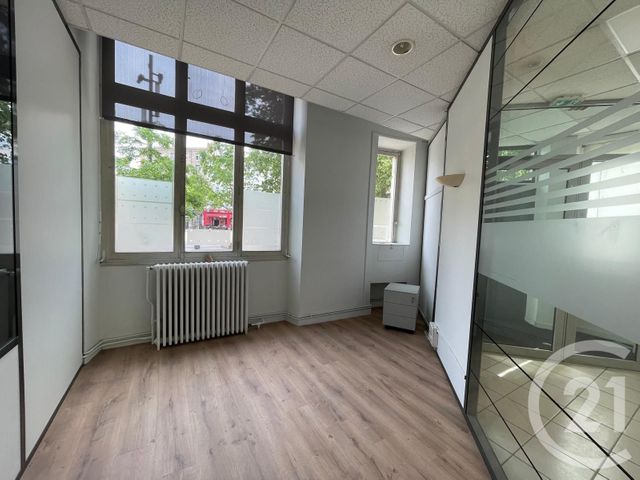 Appartement Local &agrave; vendre - 7 pi&egrave;ces - 270 m2 - Annonay - 07 - RHONE-ALPES