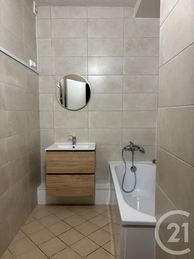 Appartement T4 &agrave; louer - 4 pi&egrave;ces - 90,92 m2 - Annonay - 07 - RHONE-ALPES