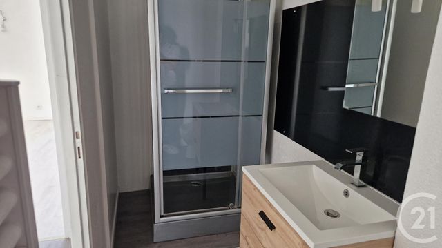 Appartement T2 &agrave; louer - 2 pi&egrave;ces - 39,88 m2 - St Rambert D Albon - 26 - RHONE-ALPES