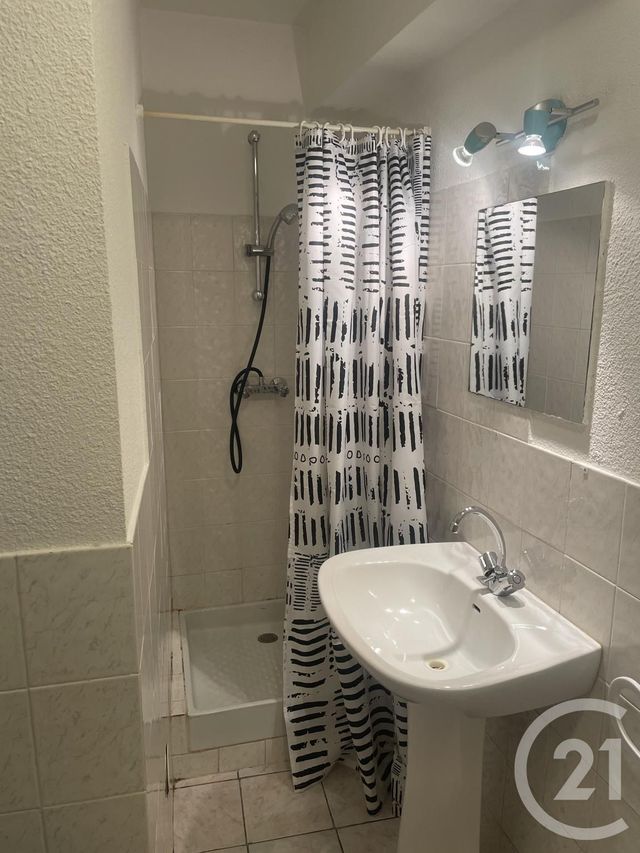 Appartement Studio &agrave; louer - 1 pi&egrave;ce - 24 m2 - Annonay - 07 - RHONE-ALPES