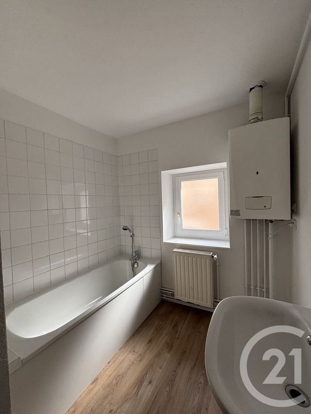 Appartement T3 &agrave; louer - 3 pi&egrave;ces - 53 m2 - Annonay - 07 - RHONE-ALPES