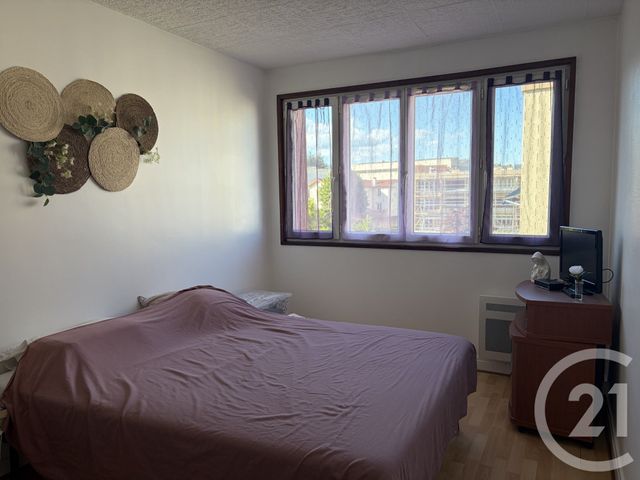 Appartement T3 &agrave; louer - 3 pi&egrave;ces - 65,12 m2 - Annonay - 07 - RHONE-ALPES