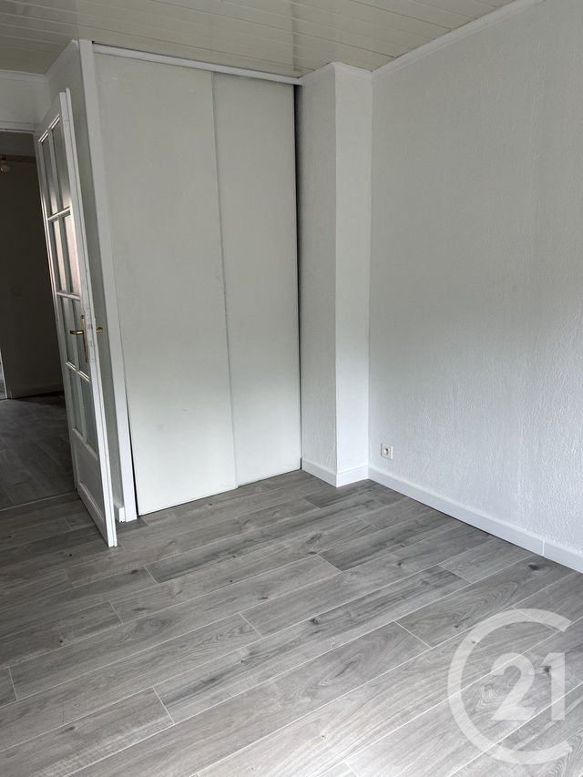 Appartement T3 &agrave; louer - 3 pi&egrave;ces - 48,90 m2 - Annonay - 07 - RHONE-ALPES