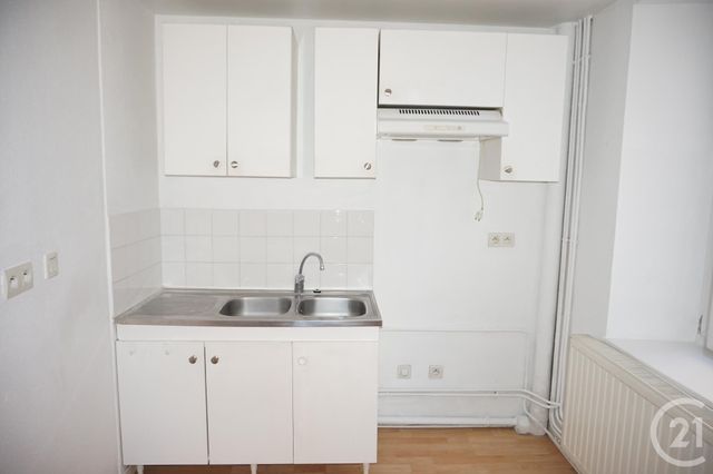 Appartement T3 &agrave; louer - 3 pi&egrave;ces - 74 m2 - Bourg Argental - 42 - RHONE-ALPES
