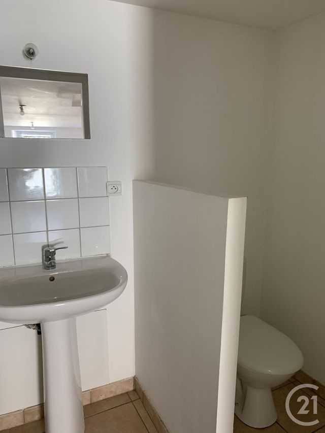 Appartement T2 &agrave; louer - 2 pi&egrave;ces - 36 m2 - Annonay - 07 - RHONE-ALPES