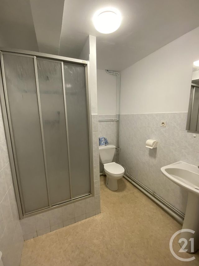 Appartement T2 &agrave; louer - 2 pi&egrave;ces - 49,36 m2 - Annonay - 07 - RHONE-ALPES
