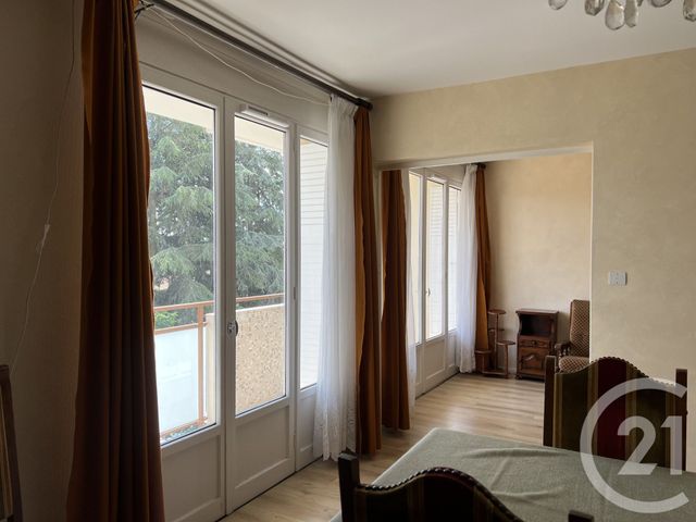 Appartement T4 &agrave; louer - 4 pi&egrave;ces - 89,60 m2 - Annonay - 07 - RHONE-ALPES