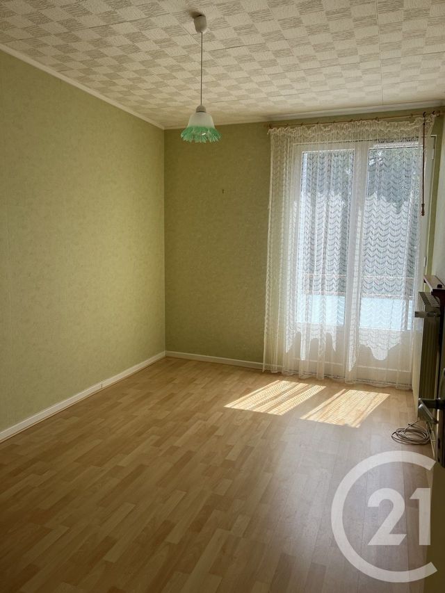 Appartement T4 &agrave; louer - 4 pi&egrave;ces - 89,60 m2 - Annonay - 07 - RHONE-ALPES