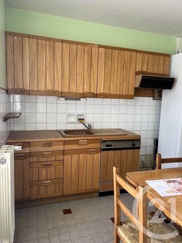 Appartement T4 &agrave; louer - 4 pi&egrave;ces - 89,60 m2 - Annonay - 07 - RHONE-ALPES