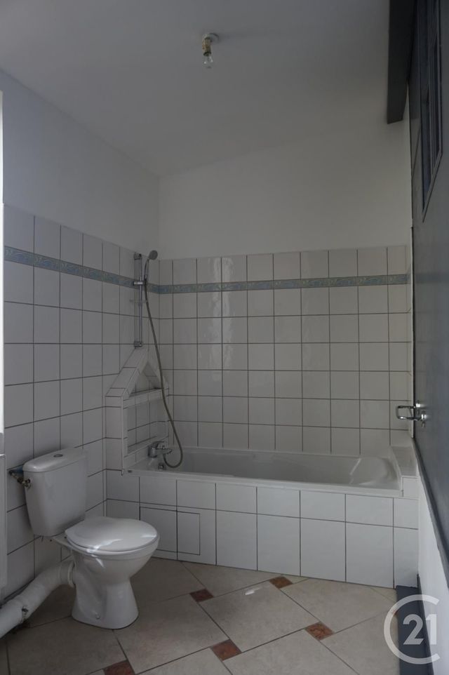 Appartement F2 &agrave; louer - 2 pi&egrave;ces - 45 m2 - Annonay - 07 - RHONE-ALPES