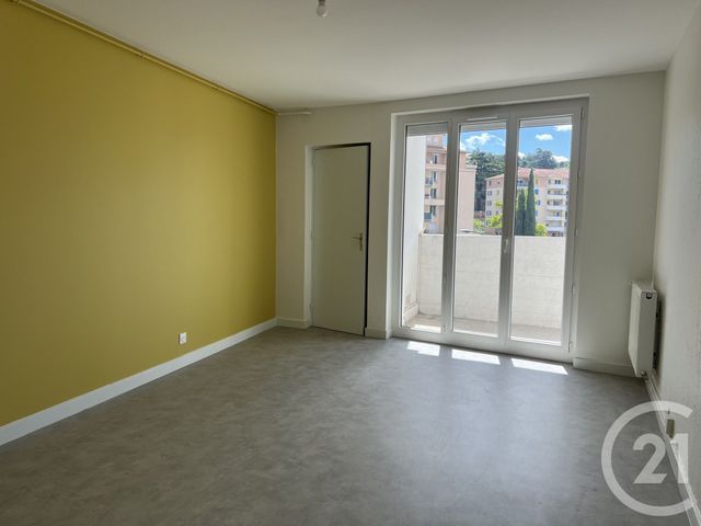 Appartement T2 &agrave; louer - 2 pi&egrave;ces - 65,75 m2 - Annonay - 07 - RHONE-ALPES