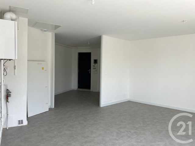 Appartement T2 &agrave; louer - 2 pi&egrave;ces - 65,75 m2 - Annonay - 07 - RHONE-ALPES
