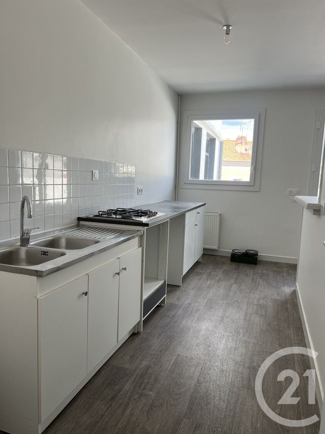 Appartement T3 &agrave; louer - 3 pi&egrave;ces - 71,75 m2 - Annonay - 07 - RHONE-ALPES