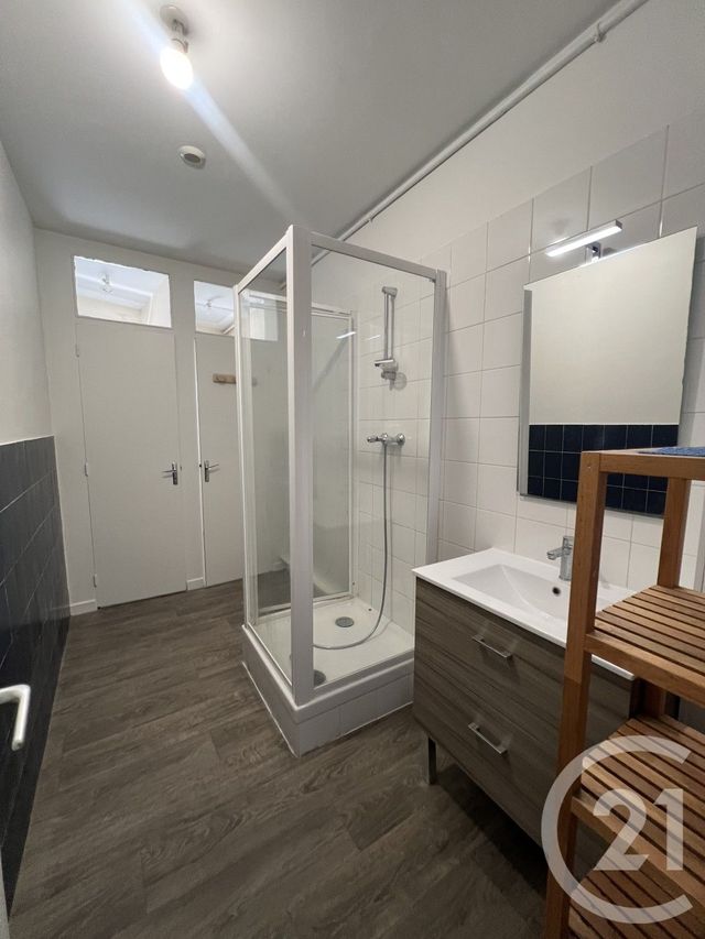 Appartement T3 &agrave; louer - 3 pi&egrave;ces - 71,75 m2 - Annonay - 07 - RHONE-ALPES