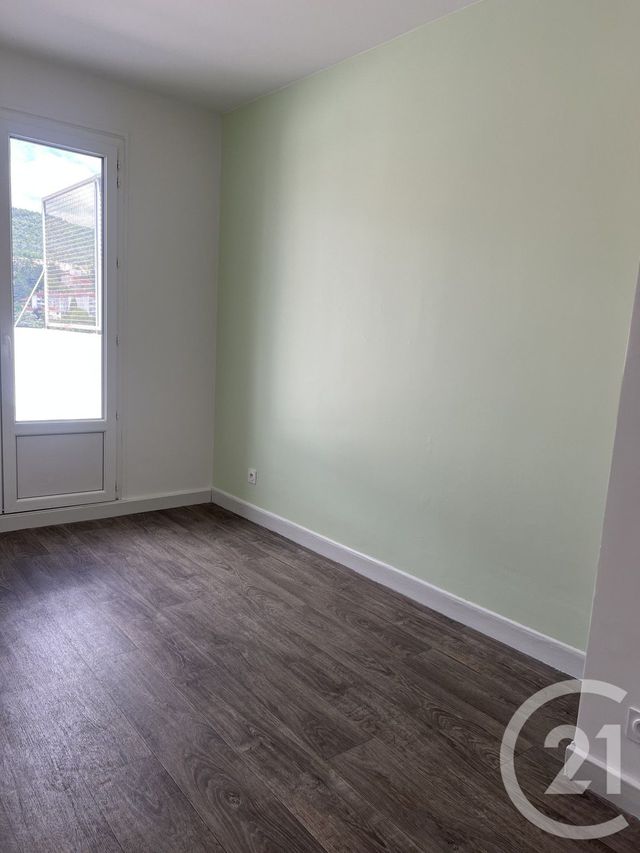 Appartement T3 &agrave; louer - 3 pi&egrave;ces - 71,75 m2 - Annonay - 07 - RHONE-ALPES