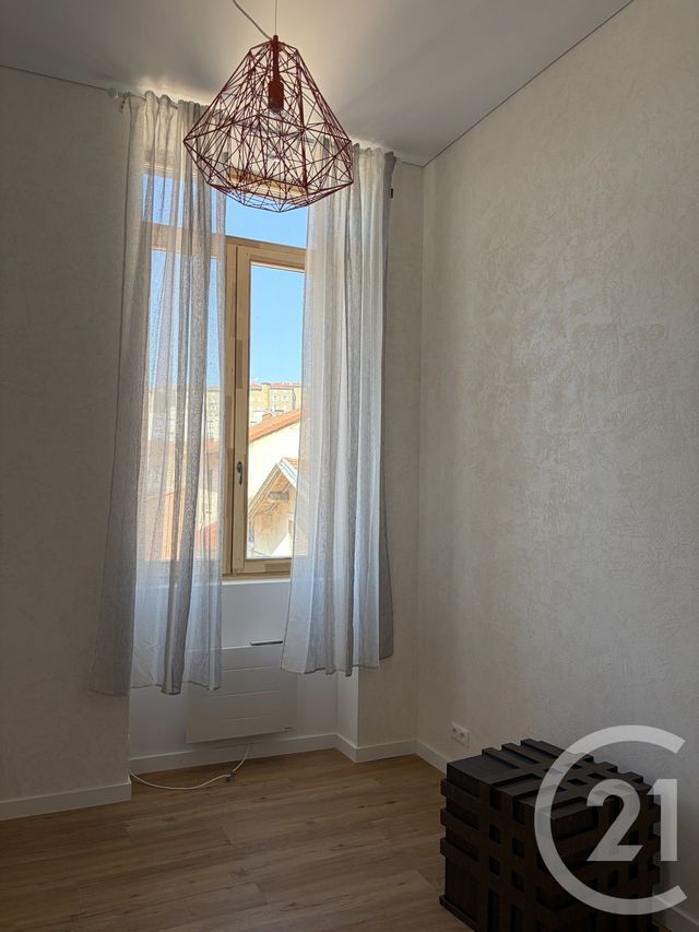 Appartement T3 &agrave; louer - 3 pi&egrave;ces - 62,44 m2 - Annonay - 07 - RHONE-ALPES