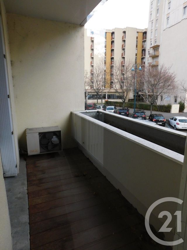 Appartement T3 &agrave; louer - 3 pi&egrave;ces - 92 m2 - Annonay - 07 - RHONE-ALPES