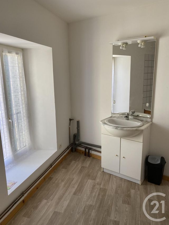 Appartement T2 &agrave; louer - 2 pi&egrave;ces - 38,42 m2 - Annonay - 07 - RHONE-ALPES