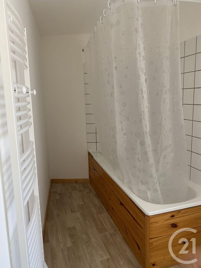 Appartement T2 &agrave; louer - 2 pi&egrave;ces - 38,42 m2 - Annonay - 07 - RHONE-ALPES