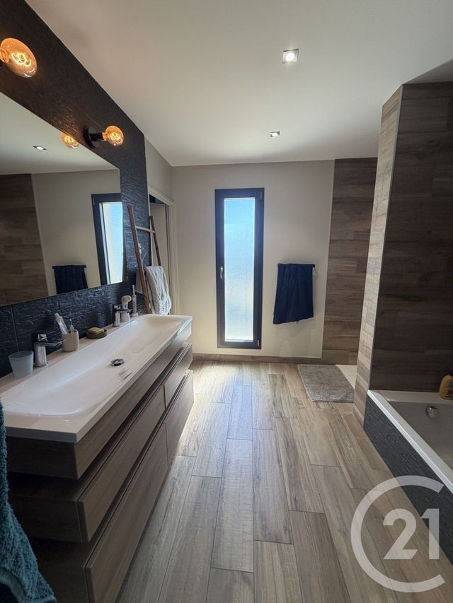 Maison &agrave; vendre - 7 pi&egrave;ces - 181,22 m2 - St Cyr - 07 - RHONE-ALPES