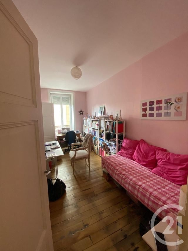 Appartement T5 &agrave; vendre - 5 pi&egrave;ces - 118,49 m2 - Annonay - 07 - RHONE-ALPES