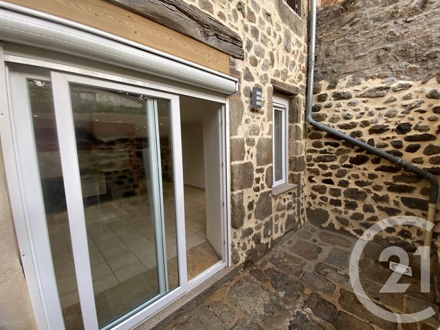 Appartement Studio &agrave; louer - 1 pi&egrave;ce - 28 m2 - Bourg Argental - 42 - RHONE-ALPES