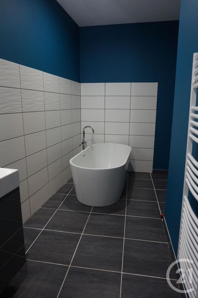 Appartement T4 &agrave; louer - 4 pi&egrave;ces - 98 m2 - Annonay - 07 - RHONE-ALPES