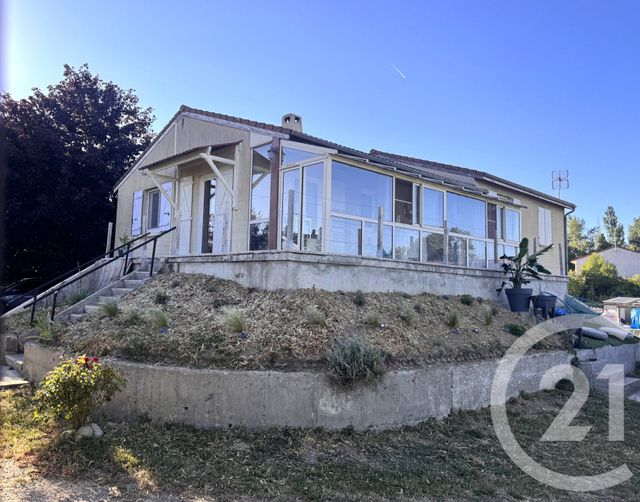 Maison &agrave; louer - 6 pi&egrave;ces - 171,70 m2 - Quintenas - 07 - RHONE-ALPES