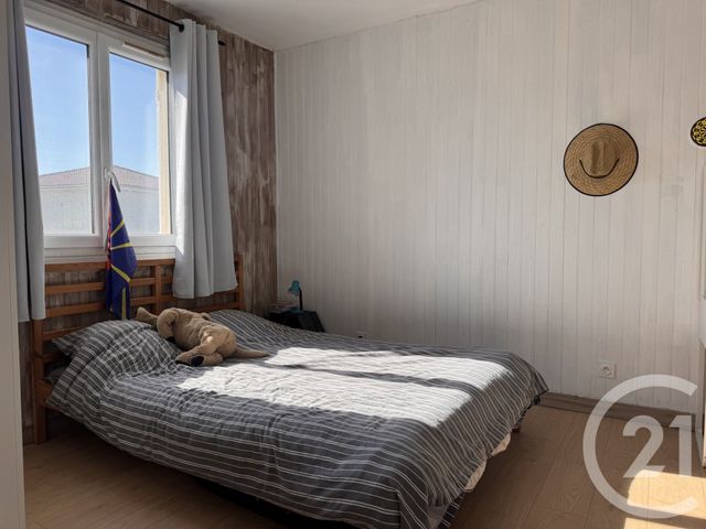 Maison &agrave; louer - 6 pi&egrave;ces - 171,70 m2 - Quintenas - 07 - RHONE-ALPES