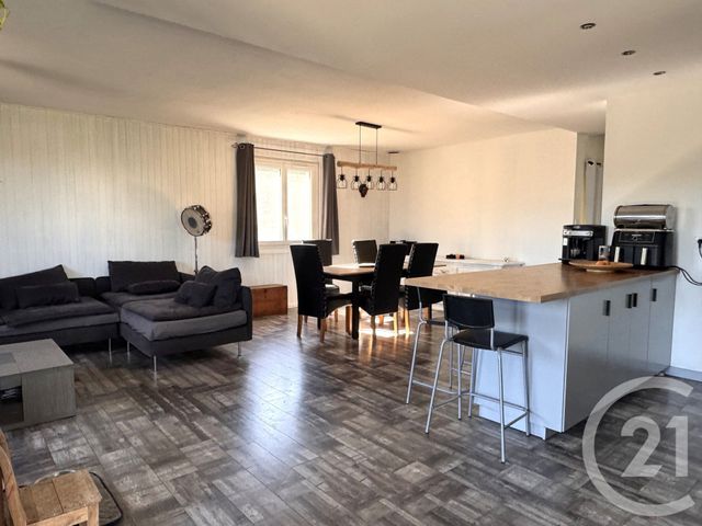 Maison &agrave; louer - 6 pi&egrave;ces - 171,70 m2 - Quintenas - 07 - RHONE-ALPES