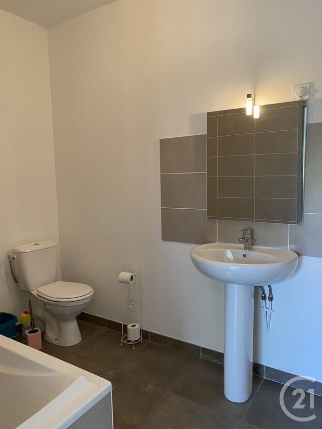 Appartement Studio &agrave; louer - 1 pi&egrave;ce - 31,97 m2 - Annonay - 07 - RHONE-ALPES