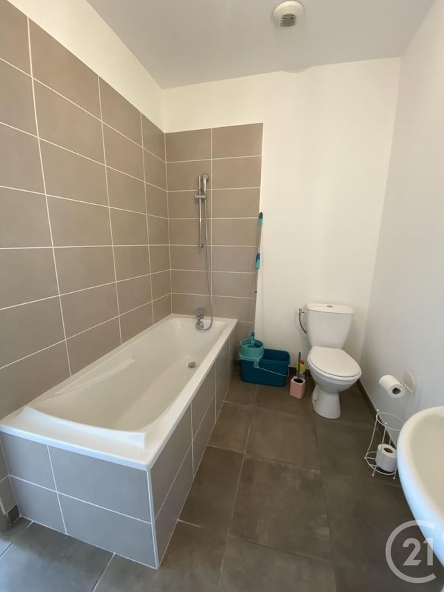 Appartement Studio &agrave; louer - 1 pi&egrave;ce - 31,97 m2 - Annonay - 07 - RHONE-ALPES