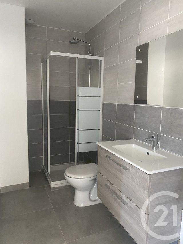 Appartement T2 &agrave; louer - 2 pi&egrave;ces - 34 m2 - Annonay - 07 - RHONE-ALPES