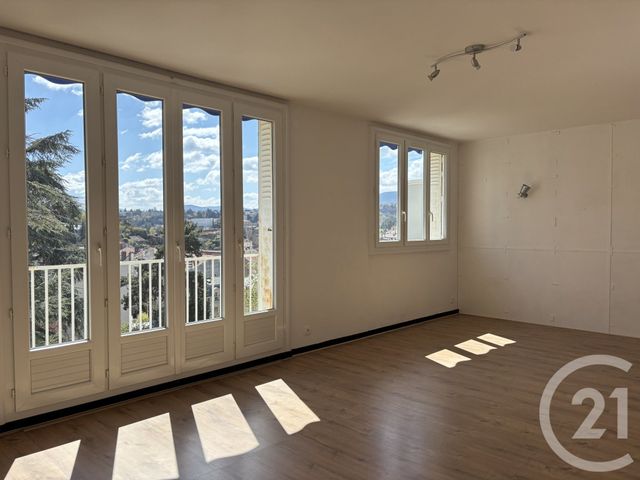 Appartement T3 &agrave; louer - 3 pi&egrave;ces - 71 m2 - Annonay - 07 - RHONE-ALPES