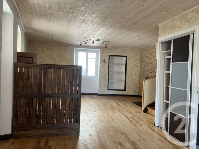 Maison &agrave; louer - 4 pi&egrave;ces - 97 m2 - Roiffieux - 07 - RHONE-ALPES