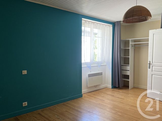 Maison &agrave; louer - 4 pi&egrave;ces - 97 m2 - Roiffieux - 07 - RHONE-ALPES