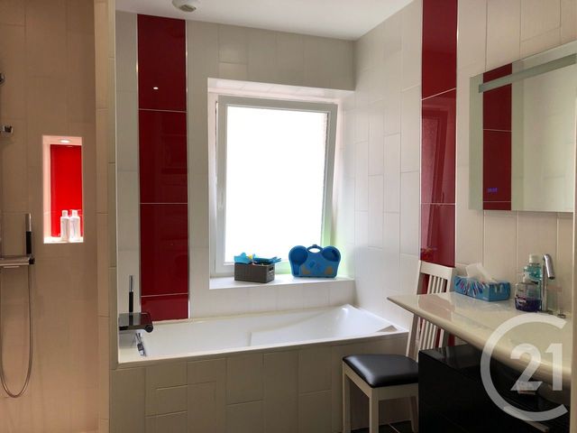 Appartement T3 &agrave; louer - 4 pi&egrave;ces - 87,48 m2 - Satillieu - 07 - RHONE-ALPES