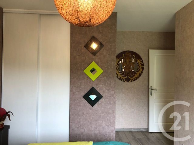 Appartement T3 &agrave; louer - 4 pi&egrave;ces - 87,48 m2 - Satillieu - 07 - RHONE-ALPES