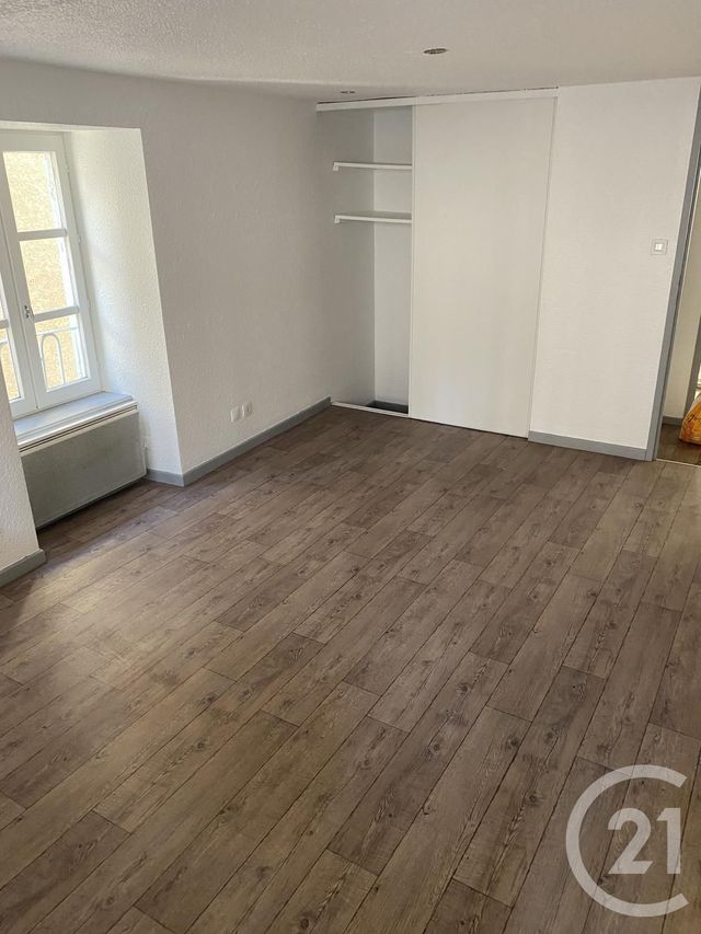 Appartement T3 &agrave; louer - 3 pi&egrave;ces - 84 m2 - Annonay - 07 - RHONE-ALPES