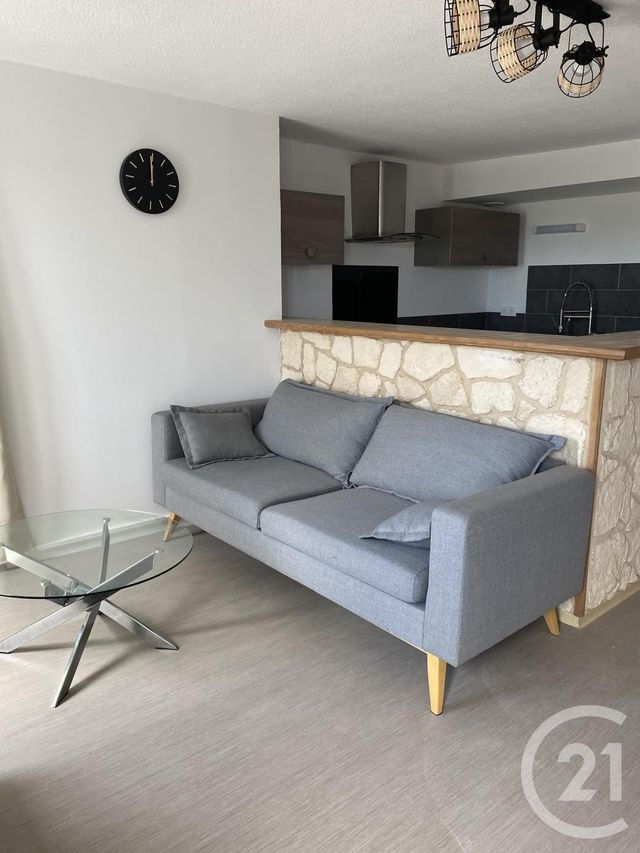 Appartement T3 &agrave; louer - 3 pi&egrave;ces - 60,32 m2 - Annonay - 07 - RHONE-ALPES