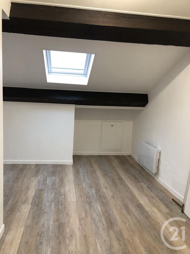 Appartement &agrave; louer - 2 pi&egrave;ces - 46,94 m2 - St Rambert D Albon - 26 - RHONE-ALPES