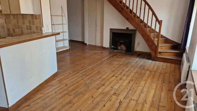 Appartement Duplex &agrave; louer - 2 pi&egrave;ces - 53 m2 - Annonay - 07 - RHONE-ALPES