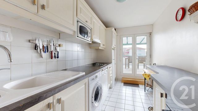 Appartement T3 à vendre - 3 pièces - 76,43 m2 - Anglet - 64 - AQUITAINE
