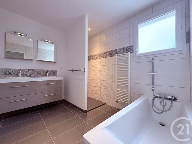 Maison à louer - 5 pièces - 111,24 m2 - Bassussarry - 64 - AQUITAINE