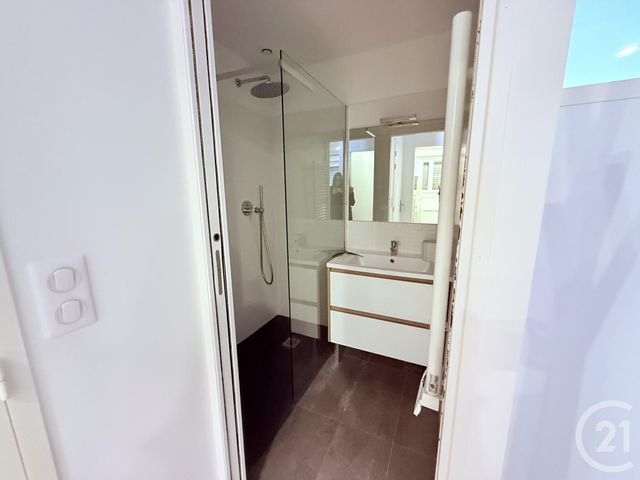 Appartement T1 &agrave; louer - 1 pi&egrave;ce - 38 m2 - Biarritz - 64 - AQUITAINE