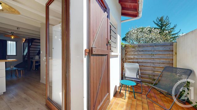 Appartement T2 à vendre - 2 pièces - 33,60 m2 - Anglet - 64 - AQUITAINE