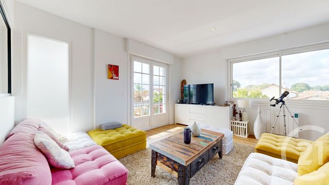 Appartement F5 à vendre - 5 pièces - 111,76 m2 - Boucau - 64 - AQUITAINE