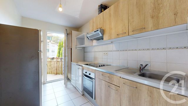 Appartement T2 à vendre - 2 pièces - 51,92 m2 - St Pierre D Irube - 64 - AQUITAINE