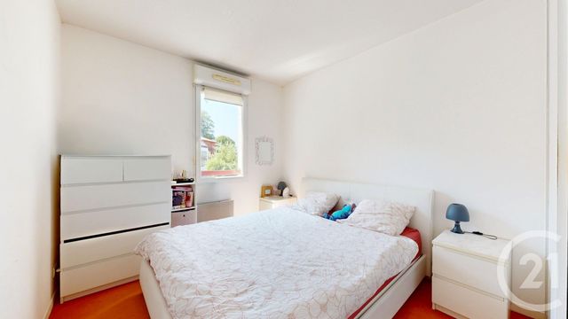 Appartement T2 à vendre - 2 pièces - 51,92 m2 - St Pierre D Irube - 64 - AQUITAINE